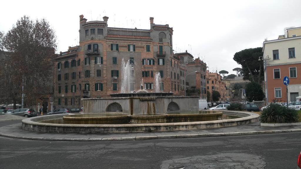 Fiore Vaticano B&B Roma Esterno foto